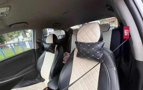 Hyundai Solaris II рестайлинг, 2015 год, 890 000 рублей, 6 фотография