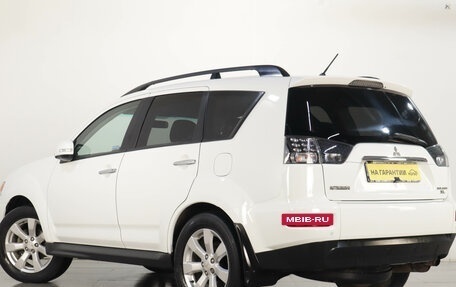 Mitsubishi Outlander III рестайлинг 3, 2011 год, 1 279 000 рублей, 5 фотография