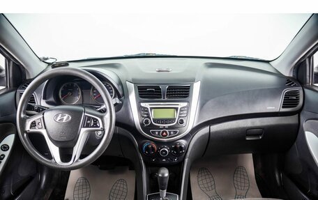 Hyundai Solaris II рестайлинг, 2011 год, 749 000 рублей, 12 фотография