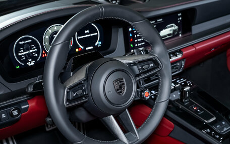 Porsche 911, 2026 год, 44 310 000 рублей, 27 фотография