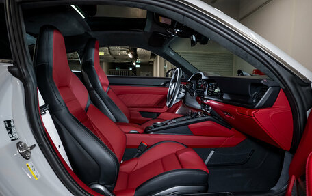 Porsche 911, 2026 год, 44 310 000 рублей, 36 фотография