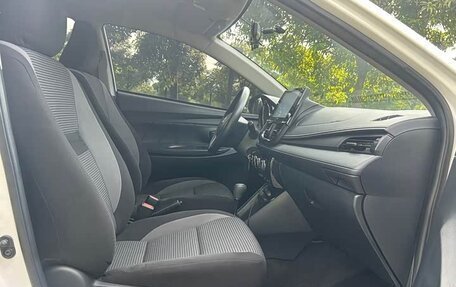 Toyota Vios III, 2022 год, 1 028 000 рублей, 13 фотография