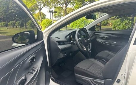 Toyota Vios III, 2022 год, 1 028 000 рублей, 9 фотография