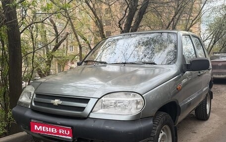 Chevrolet Niva I рестайлинг, 2007 год, 230 000 рублей, 1 фотография