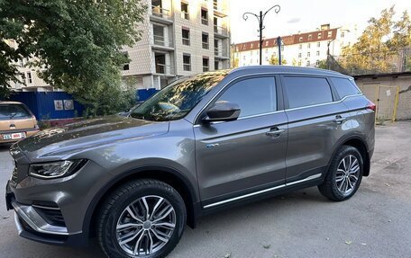 Geely Atlas, 2023 год, 1 880 000 рублей, 8 фотография
