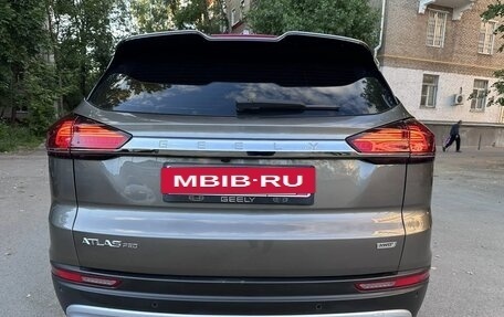 Geely Atlas, 2023 год, 1 880 000 рублей, 19 фотография