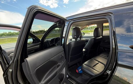 Mitsubishi Outlander III рестайлинг 3, 2013 год, 1 290 000 рублей, 11 фотография