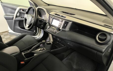 Toyota RAV4, 2014 год, 1 700 000 рублей, 10 фотография