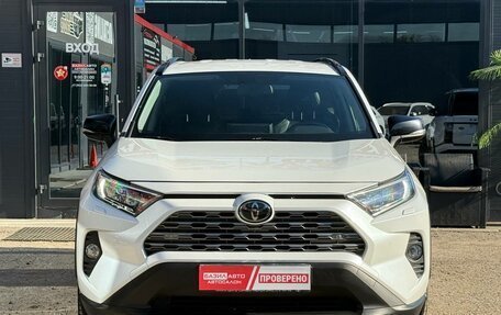 Toyota RAV4, 2019 год, 2 630 000 рублей, 4 фотография
