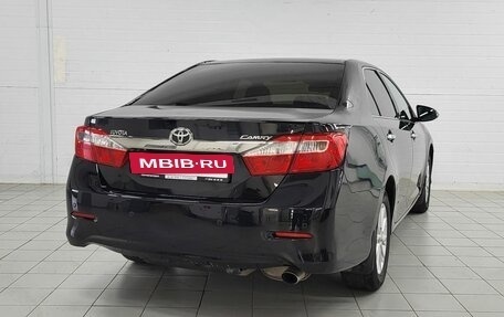 Toyota Camry, 2012 год, 1 590 000 рублей, 8 фотография