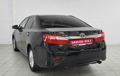 Toyota Camry, 2012 год, 1 590 000 рублей, 10 фотография