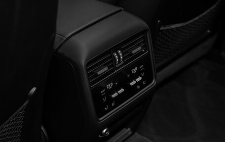 Porsche Cayenne III, 2023 год, 17 370 000 рублей, 32 фотография