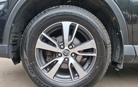 Toyota RAV4, 2016 год, 2 250 000 рублей, 9 фотография