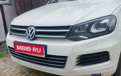 Volkswagen Touareg III, 2011 год, 1 730 000 рублей, 1 фотография