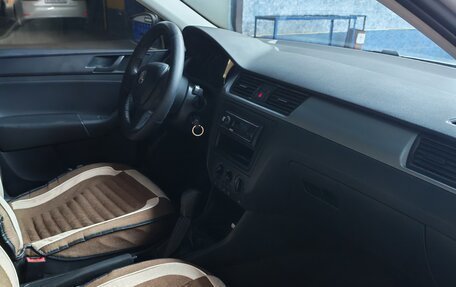 Skoda Rapid I, 2015 год, 670 000 рублей, 5 фотография