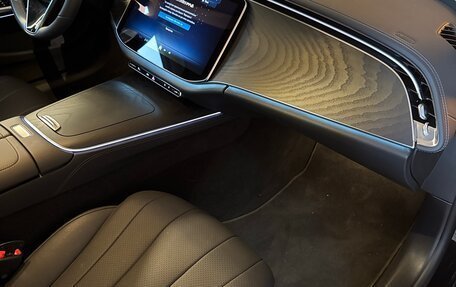 Mercedes-Benz E-Класс, 2024 год, 6 750 000 рублей, 4 фотография