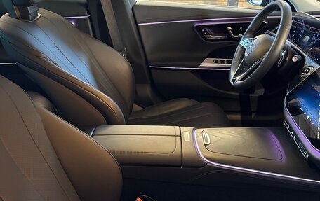 Mercedes-Benz E-Класс, 2024 год, 6 750 000 рублей, 5 фотография
