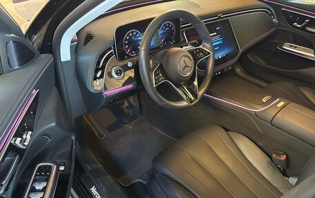 Mercedes-Benz E-Класс, 2024 год, 6 750 000 рублей, 8 фотография