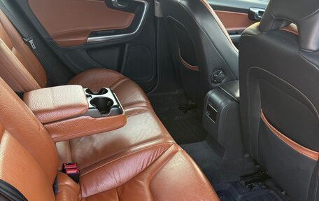 Volvo S60 III, 2011 год, 900 000 рублей, 10 фотография