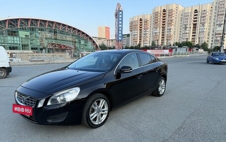 Volvo S60 III, 2011 год, 900 000 рублей, 4 фотография