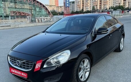 Volvo S60 III, 2011 год, 900 000 рублей, 5 фотография