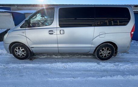 Hyundai Grand Starex Grand Starex I рестайлинг 2, 2008 год, 1 100 000 рублей, 3 фотография