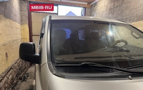 Hyundai Grand Starex Grand Starex I рестайлинг 2, 2008 год, 1 100 000 рублей, 14 фотография
