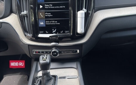 Volvo XC60 II, 2021 год, 4 300 000 рублей, 2 фотография