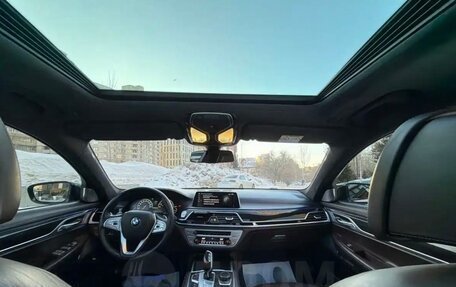 BMW 7 серия, 2015 год, 4 300 000 рублей, 17 фотография