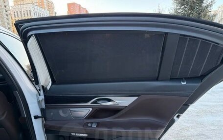 BMW 7 серия, 2015 год, 4 300 000 рублей, 15 фотография