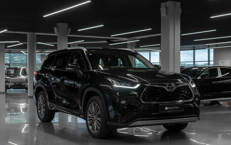 Toyota Highlander, 2025 год, 5 100 000 рублей, 2 фотография