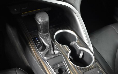 Toyota Camry, 2019 год, 2 398 100 рублей, 20 фотография