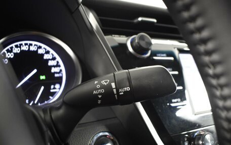 Toyota Camry, 2019 год, 2 398 100 рублей, 17 фотография