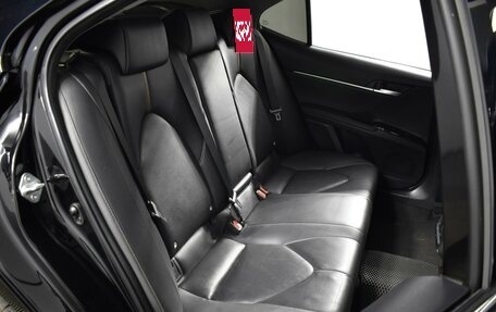 Toyota Camry, 2019 год, 2 398 100 рублей, 7 фотография
