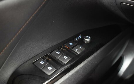 Toyota Camry, 2019 год, 2 398 100 рублей, 23 фотография