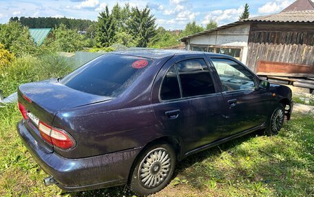 Nissan Almera, 1999 год, 145 000 рублей, 4 фотография