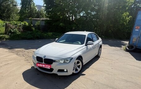 BMW 3 серия, 2017 год, 1 960 000 рублей, 7 фотография