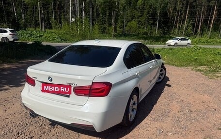 BMW 3 серия, 2017 год, 1 960 000 рублей, 3 фотография