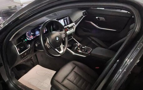 BMW 3 серия, 2021 год, 3 980 000 рублей, 8 фотография