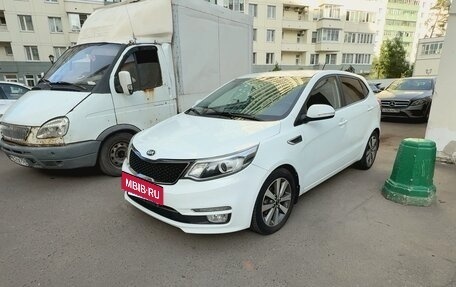 KIA Rio III рестайлинг, 2016 год, 1 375 000 рублей, 15 фотография
