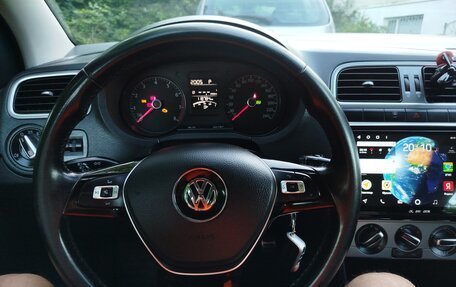 Volkswagen Polo VI (EU Market), 2016 год, 1 150 000 рублей, 15 фотография