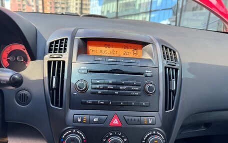 KIA cee'd I рестайлинг, 2009 год, 750 000 рублей, 20 фотография