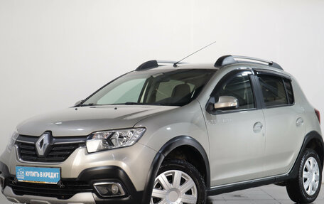 Renault Sandero II рестайлинг, 2018 год, 999 000 рублей, 3 фотография