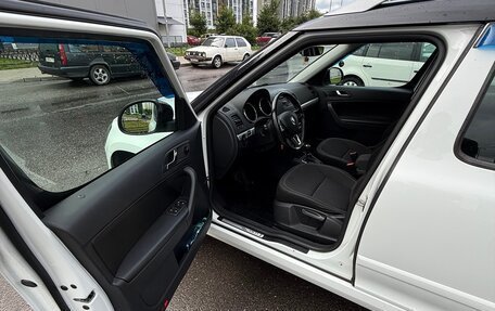 Skoda Yeti I рестайлинг, 2016 год, 1 890 000 рублей, 12 фотография