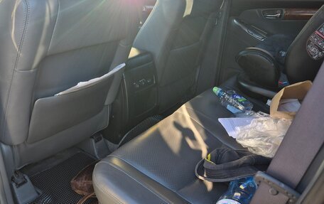 Toyota Land Cruiser Prado 120 рестайлинг, 2004 год, 1 620 000 рублей, 9 фотография