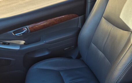 Toyota Land Cruiser Prado 120 рестайлинг, 2004 год, 1 620 000 рублей, 11 фотография