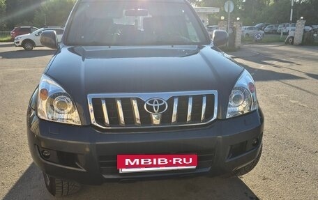 Toyota Land Cruiser Prado 120 рестайлинг, 2004 год, 1 620 000 рублей, 5 фотография
