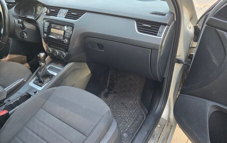 Skoda Octavia, 2014 год, 1 050 000 рублей, 13 фотография