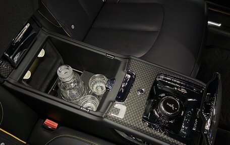 Rolls-Royce Ghost Series II рестайлинг, 2025 год, 65 000 000 рублей, 15 фотография