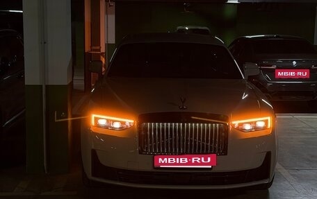Rolls-Royce Ghost Series II рестайлинг, 2025 год, 65 000 000 рублей, 40 фотография